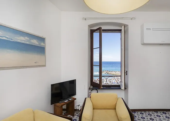 La Casa Di Nonno Sallu By Wonderful Italy Lejlighed Camogli